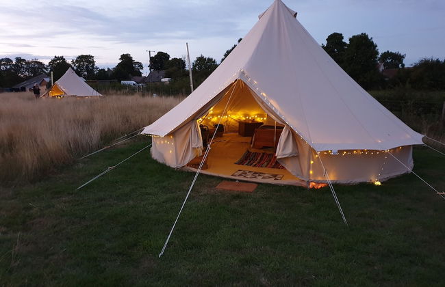 6m xl Bell Tent With log Burner, Near Whitby - Foto 18