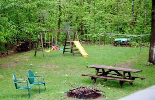 Family Friendly Home Near Trails & Live Music 3 Bedroom - Foto 15