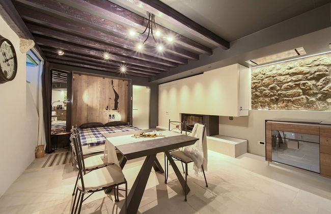 Vibrant and Elegant Downtown Krk Apartments - Photo 6