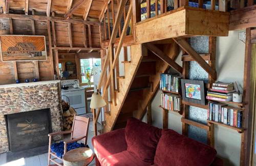 Waterfront Wildflower Cottage with Private Dock! - Foto 6