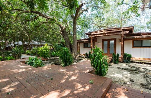 Serene Tiny House Retreat in Japanese Garden - Foto 81