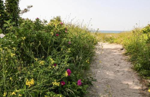 Delightful two bedroom caravan on Par Beach. - Foto 30