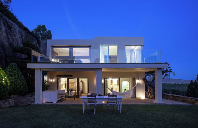 Love Garden - Photo 2