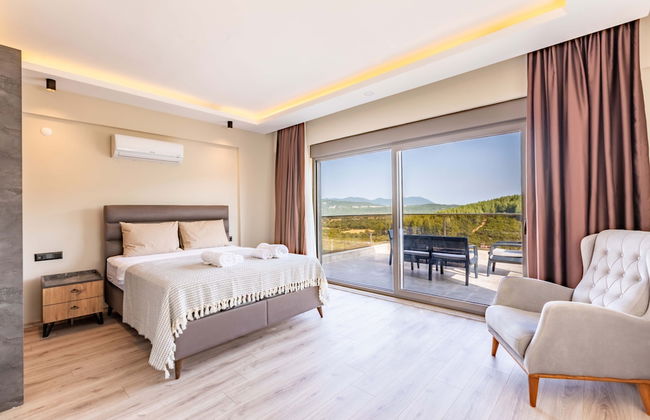 Villa w Pool BBQ Garden 5 min to Phellos in Kas - Foto 13