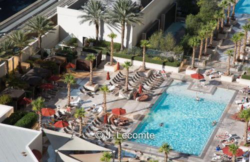 No Resort Fee Strip View Balcony+Free Valet+ Pool - Foto 5
