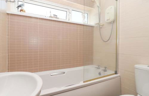 Boos Bungalow - Photo 30