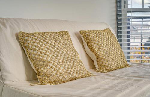 Steps to Beach Couples Retreat in Ocean City! - Foto 16