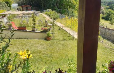 Gîte Les 2 Ponts, studio superbe vue sur la Dordogne - Foto 3