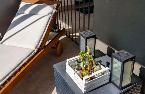 Relax Luxury Sirmio - Elegante Trilocale con Piscina a Sirmione - Foto 9