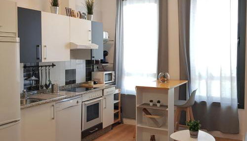 ESTUDIO IDEAL 2 EN VIGO PARA VACACIONES Y TRABAJO - Foto 4