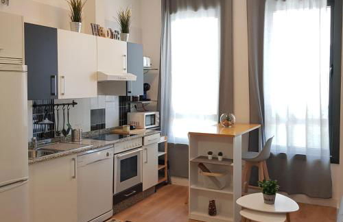 ESTUDIO IDEAL 2 EN VIGO PARA VACACIONES Y TRABAJO - Foto 4