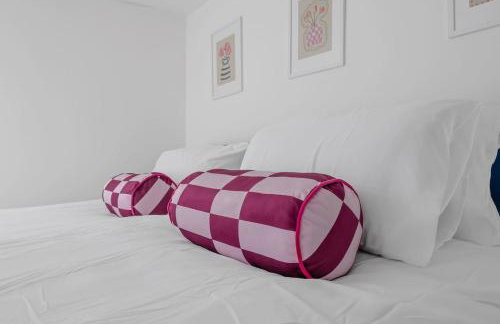 1Bed Contractor & Pilot flat - Parking & FAST WiFi - Foto 15