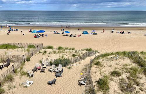 Oceanfront Penthouse with Family & Friends - Foto 28