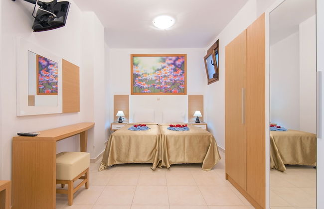 Horizon Line Villas - Photo 8