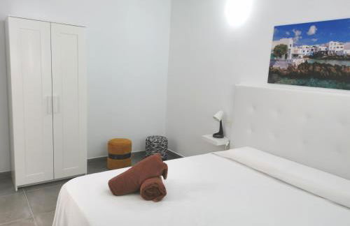 Apartamentos Anjomacar A - Photo 9