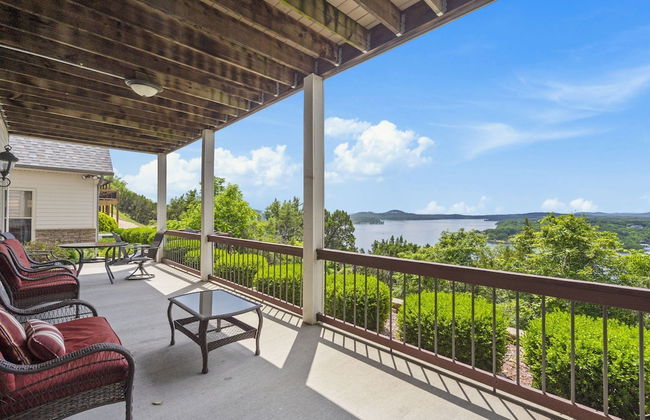 Table Rock Manor at Whitefish Bay - Photo 48