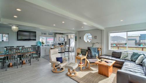 Coastal Retreat Deck, Ocean Views and Walk to Beach - Foto 4