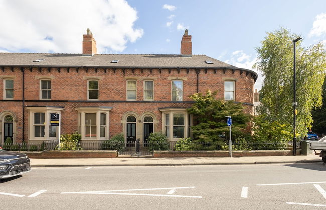 Host Stay Bond End - Photo 19