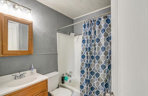 Near Sabine Lake Pet-Friendly Apt in Port Arthur - Foto 16