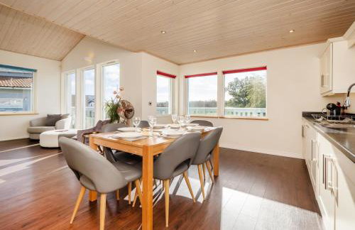 Stargaze Lodge Fritton: Luxury With Hot Tub - Foto 19