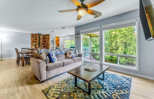 Large Upgraded, Family Friendly Condo with Garage - Foto 1