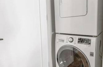 Top Notch 2BR in Upper East Mins to Central Park - Foto 5