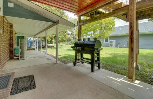 Unique Cotter Getaway with Deck and Outdoor Dining! - Foto 28