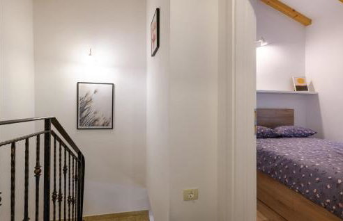 Amazing Home In Susnjevica With Wifi - Foto 14