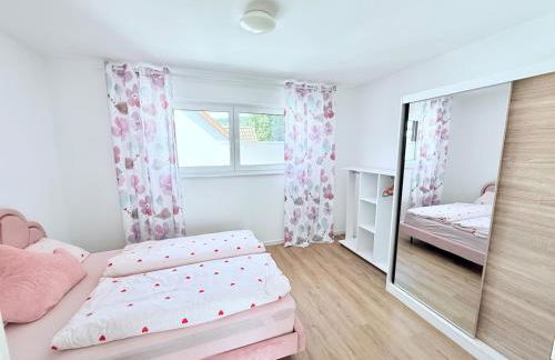 Luxury Apartment 4 bedrooms Self check in out - Foto 25