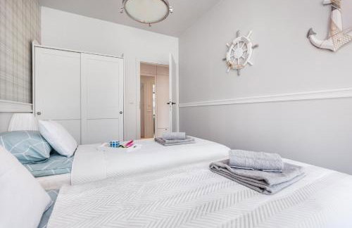 Plac Unii Aquamarine Premium Apartment - Photo 20