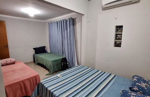 CASA - 2 minutos do aeroporto - 3 qtos com ar - Foto 2