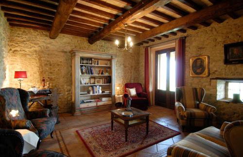 Genius Loci Country Inn - Photo 13