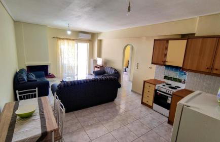 Angela s Apartment With Beautiful Balcony View - Photo 13