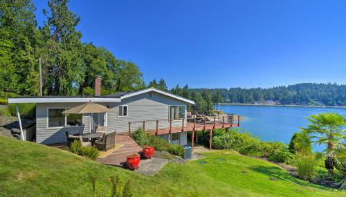 Waterfront Gig Harbor Home with Furnished Deck - Foto 2