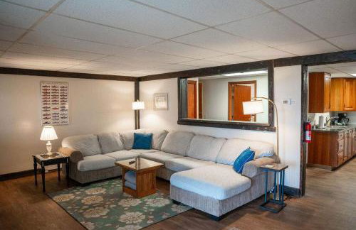 Lake Orchard View- 8 BR with Lake Access and Fire Pit - Foto 35