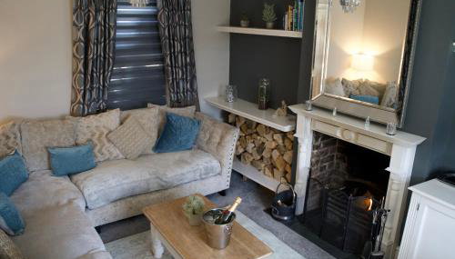 Stunning 5 Bedroom Victorian home with optional hot tub - Foto 4