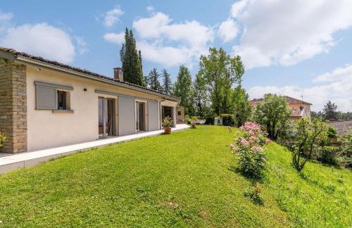 Le Lavoir - Bright and comfortable single-storey family home - Photo 4