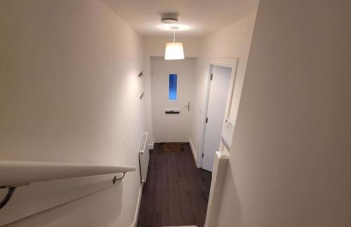 New build home with WI-FI, Smart TV, dedicated office floor, large terrace and Free parking - Foto 9