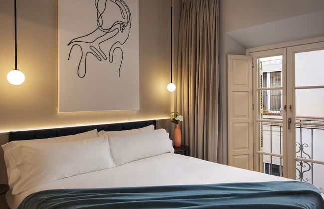 Coeo Peña Design Apartments - Photo 14