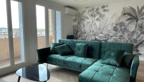 Appartement cosy avec vue imprenable sur la cité - Photo 4