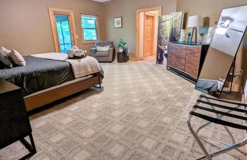 Serene Green - Views, Hot Tub, Skiing, Tubing, Gas Fireplace - Foto 43