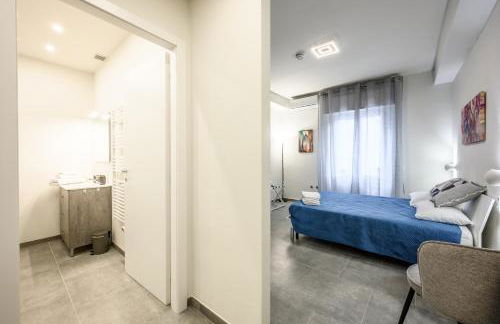 College Suites - Photo 37