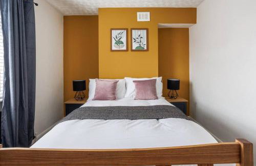 Enjoy a spacious 4 BR perfect big groups - Foto 24