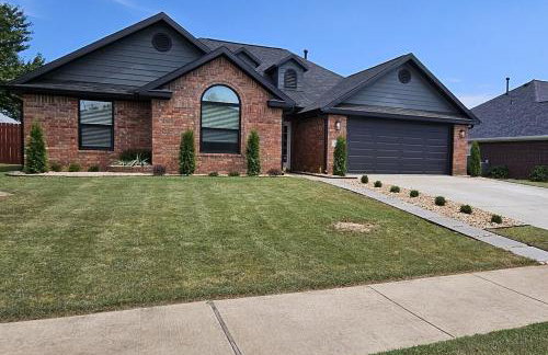 Whitney Retreat by NWA Triple C Stays - Foto 9