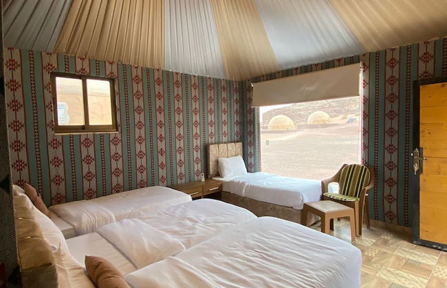 Moon life in Wadi Rum - Photo 46