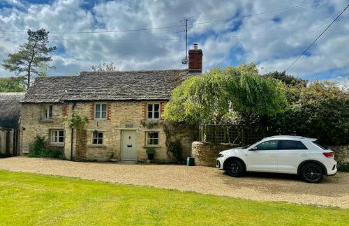 Luxury Cottage Dog friendly with Hot Tub - Foto 1