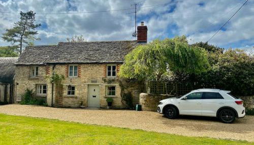 Luxury Cottage Dog friendly with Hot Tub - Foto 1