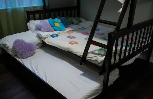 Spacious Family Home with Pool, Hot Tub, Fast Wifi - Foto 39