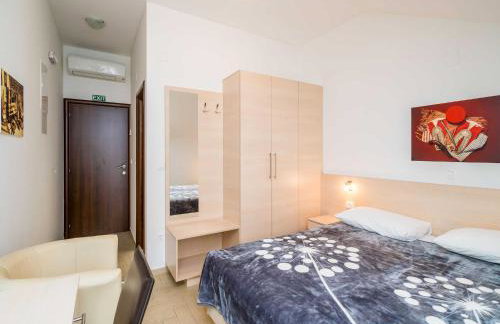 Villa Samba - Two Bedroom Apartment with Balcony and Sea View - Foto 7