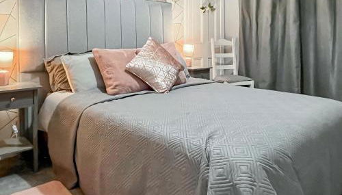 Homely Base - Photo 5